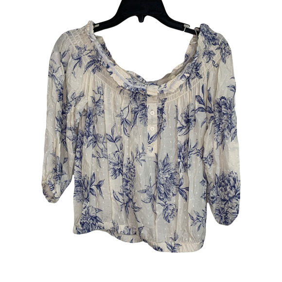 Socialite ivory blue flor off shoulder long sleeve blouse size Medium NWT - Picture 2 of 6